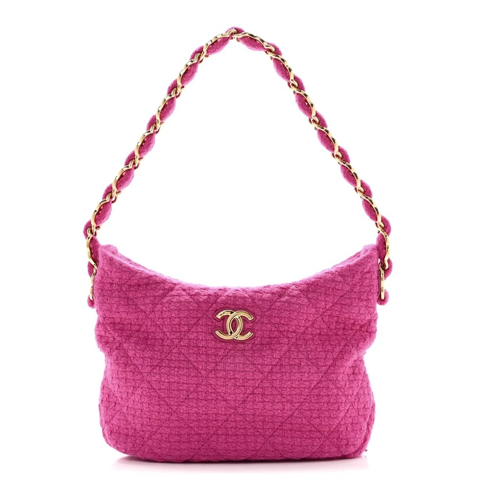 Chanel – Cashmere Tweed Quilted CC Links Hobo Fuchsia
