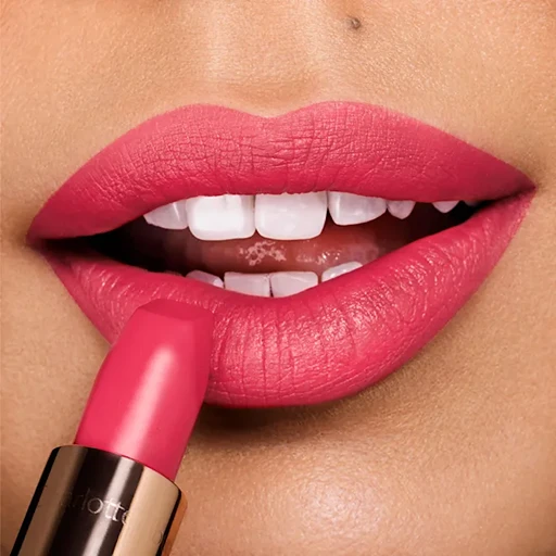 Charlotte Tilbury – Matte Revolution Lipstick – Lost Cherry