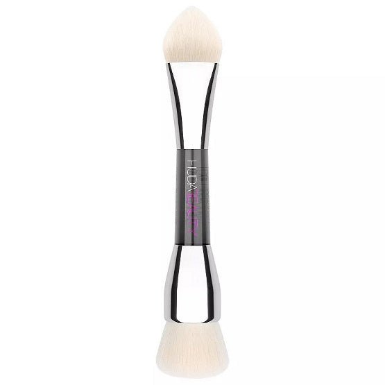 HUDA BEAUTY – Build & Buff Double Ended Foundation Brush