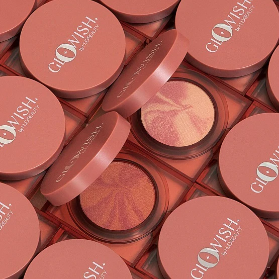 Huda Beauty Glowish Cheeky Vegan Blush Powder Milky Rose
