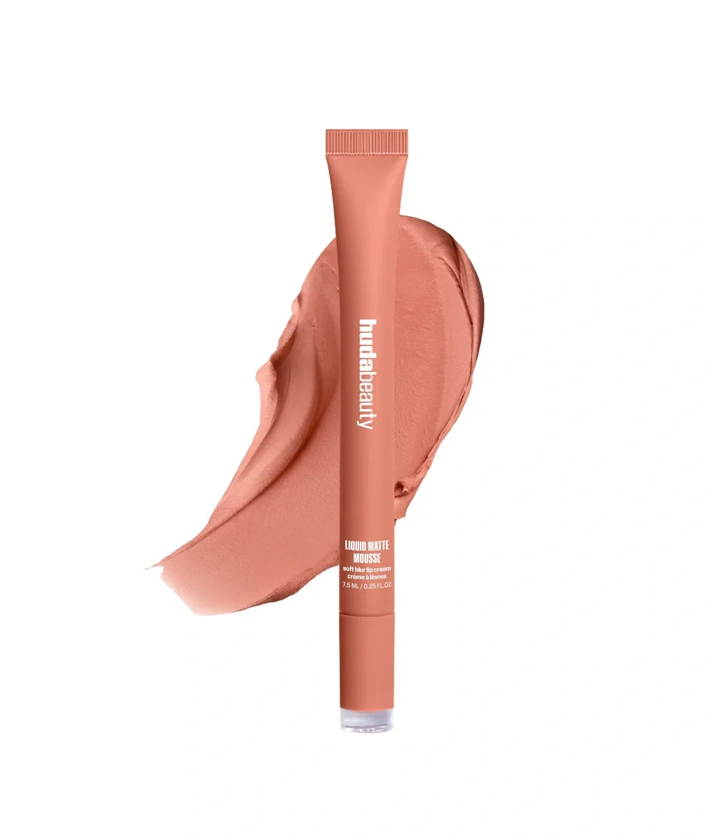 Huda Beauty Liquid Matte Mousse – Shade: Honey Nude