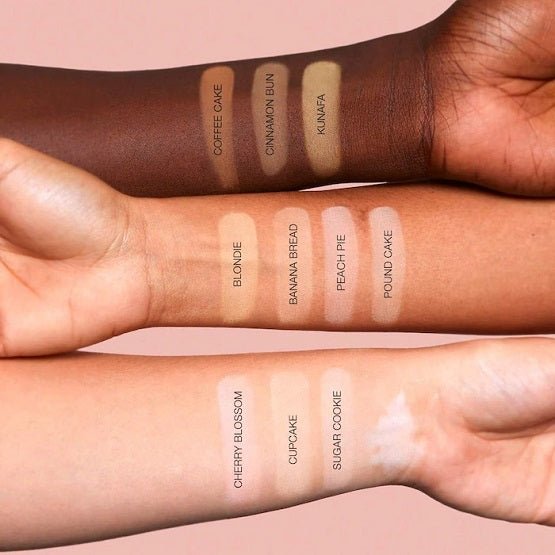 HUDA BEAUTY – Mini Easy Bake Loose Baking & Setting Powder – Banana Bread