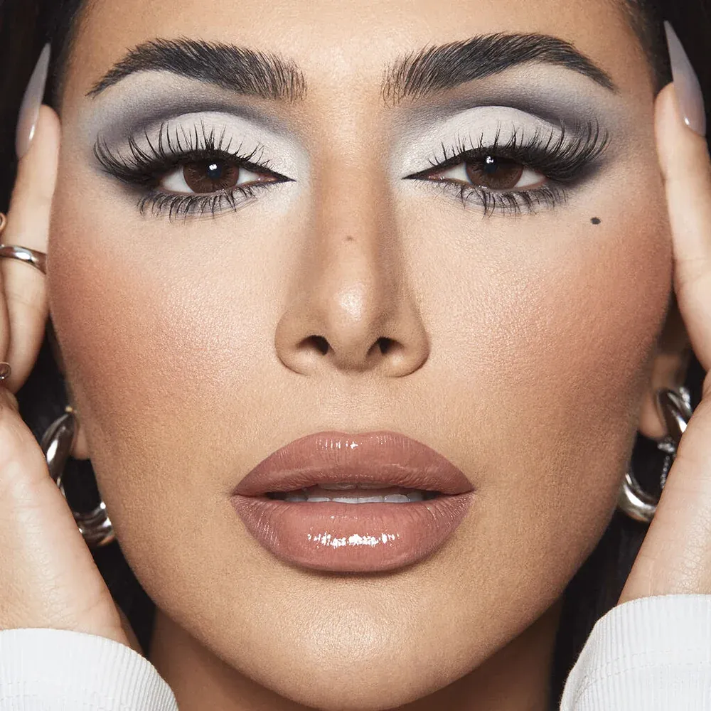 Huda Beauty Obsessions Eyeshadow Palette – Creamy (Greige)