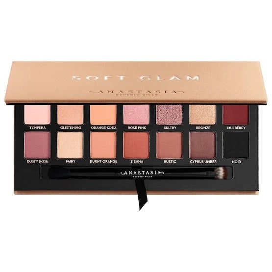 Anastasia Beverly Hills – Soft Glam Eye Shadow Palette