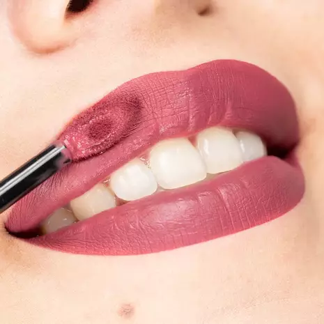 Nyx Cosmetics Lip Lingerie XXL Matte Liquid Lipstick – Busted