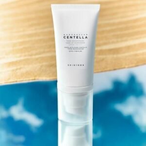 Skin1004 Madagascar Centella TONE BRIGHTENING TONE-UP SUNSCREEN
